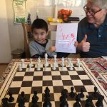 Yuway (5 jaar) slaagt voor  Stap 1!