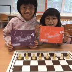 Vivian en Emily slagen voor Opstapje 1 en Opstapje 2!