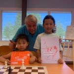 Xinwen en Aiwen slagen voor het Stappen- diploma!